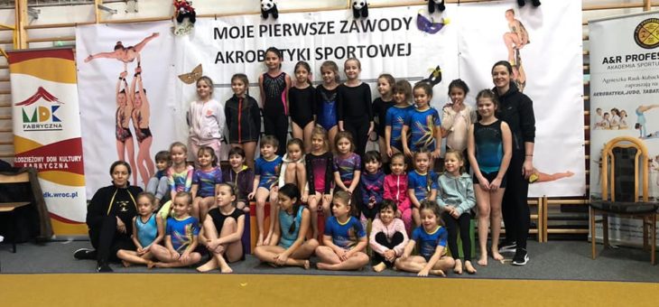 Moje pierwsze i karnawałowe zawody akrobatyki sportowej. Relacja z edycji w 2020 r.