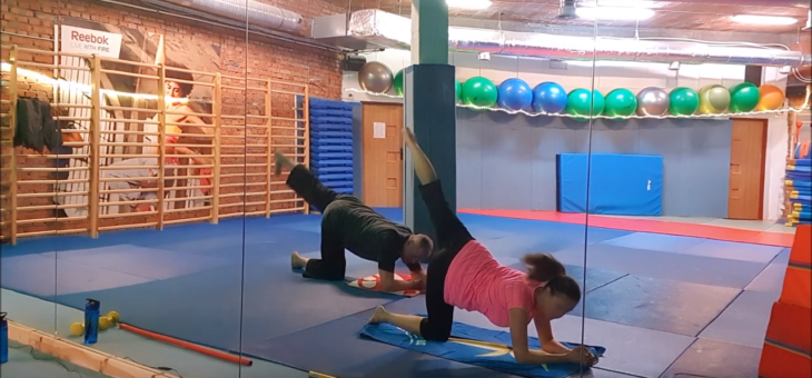 TABATA DLA SENIORÓW z Agnieszką i Rafałem #TABATA #ZDROWIE [ZAJĘCIA ONLINE]