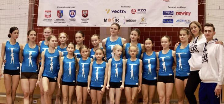 Meldujemy się na MPJ w Łańcucie ! #akrobatyka #zawody #altius